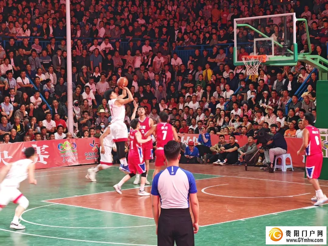 黔东南州代表队卫冕成功 奖品依然“村味儿”十足(图3) 黔东南州代表队卫冕成功 奖品依然“村味儿”十足(图3)