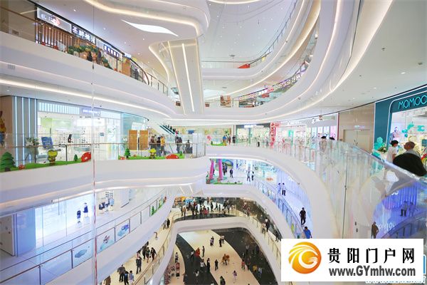 花果园方圆荟·海豚广场开业(图4) 花果园方圆荟·海豚广场开业(图4)