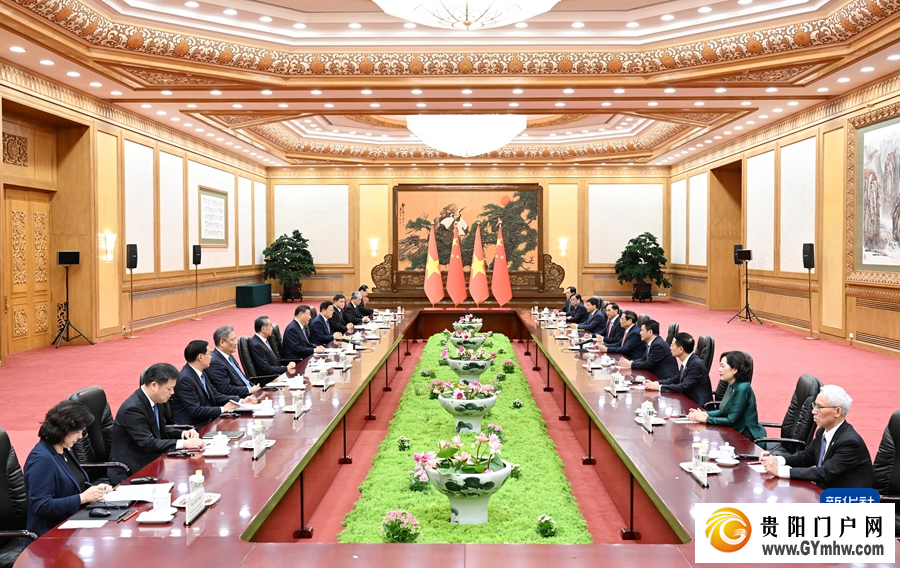 习近平会见越南总理范明政(图2) 习近平会见越南总理范明政(图2)