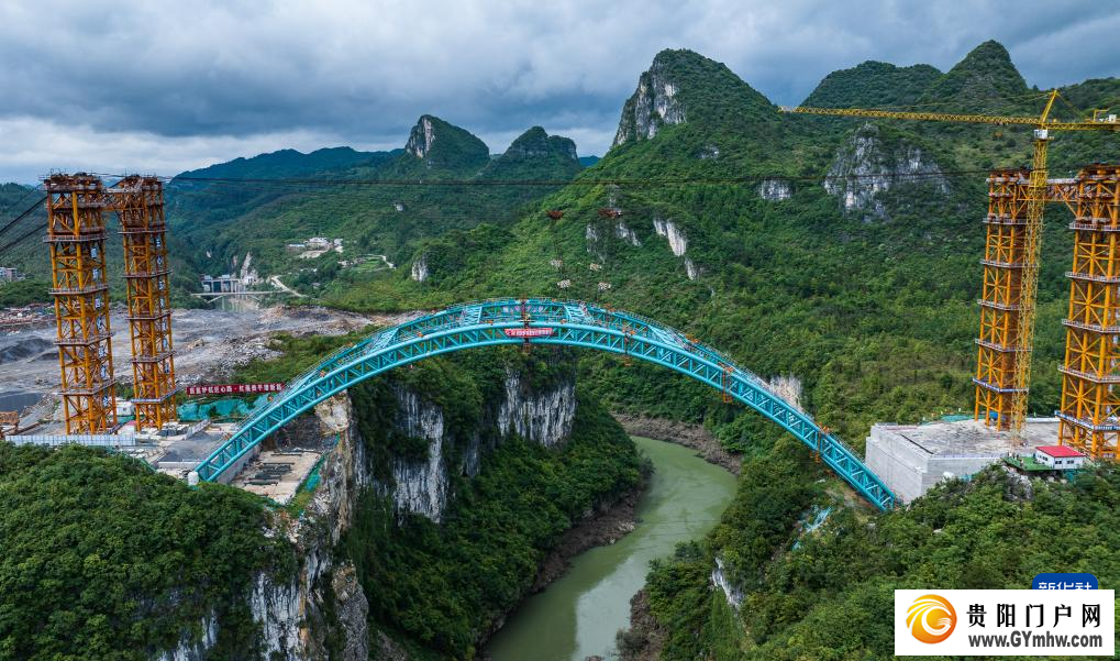 新时代中国调研行之看区域·西部篇丨贵州:西部天堑变通途(图6) 新时代中国调研行之看区域·西部篇丨贵州:西部天堑变通途(图6)